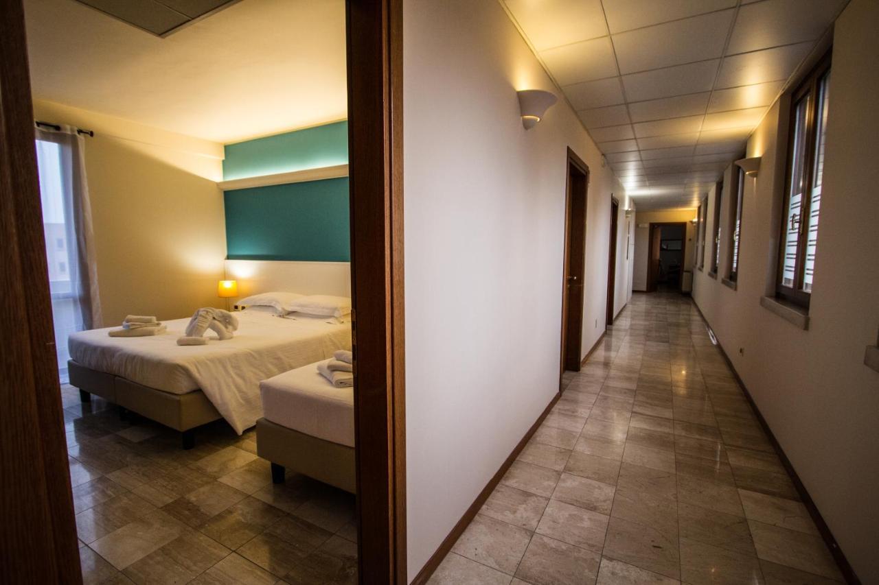 Hotel Elefante Montichiari Dış mekan fotoğraf