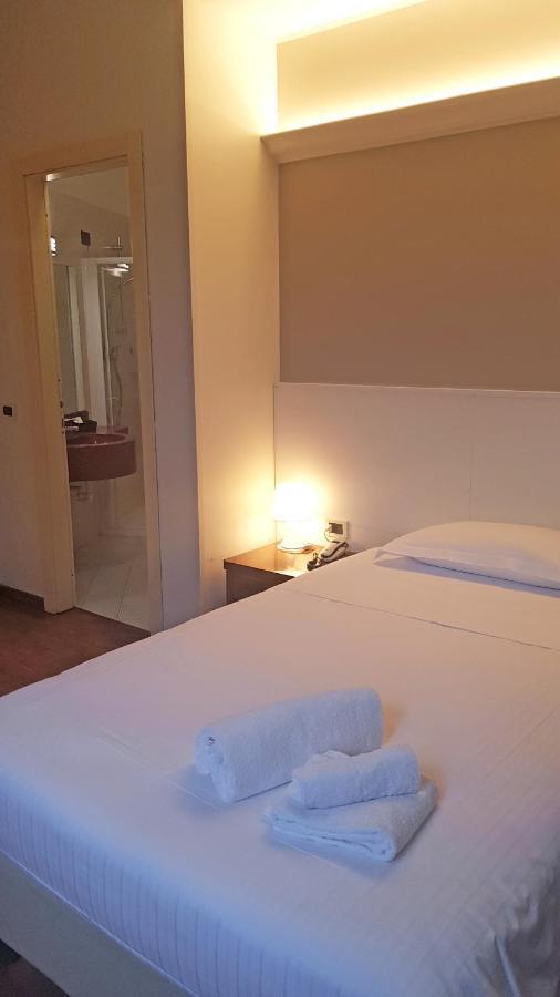 Hotel Elefante Montichiari Dış mekan fotoğraf